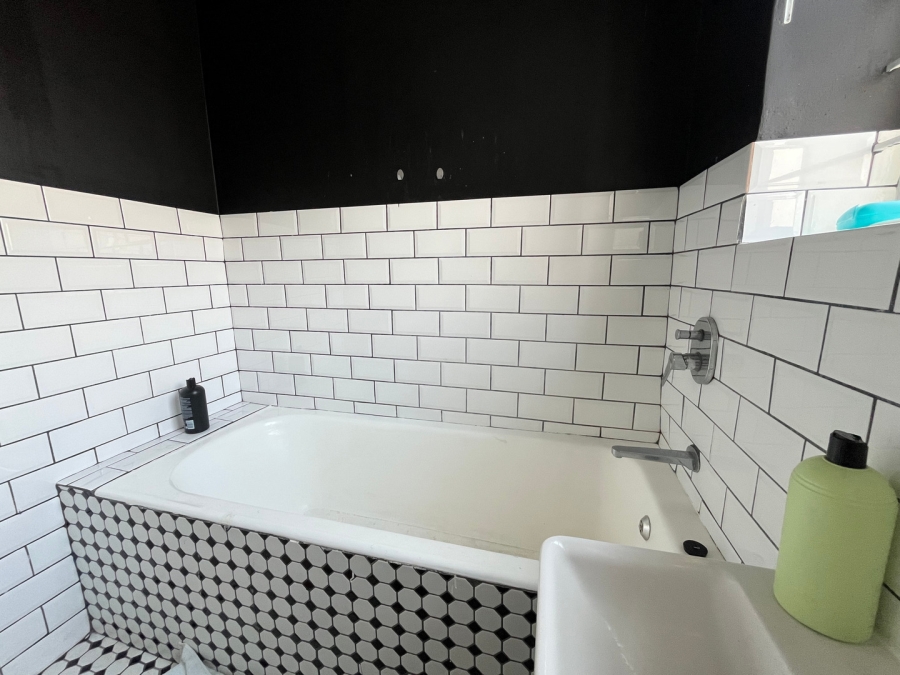 3 Bedroom Property for Sale in Illovo Gauteng