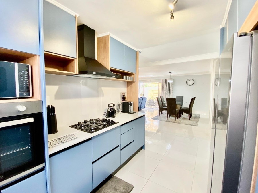 3 Bedroom Property for Sale in Morningside Gauteng
