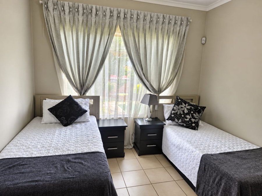 12 Bedroom Property for Sale in Eldoraigne Gauteng