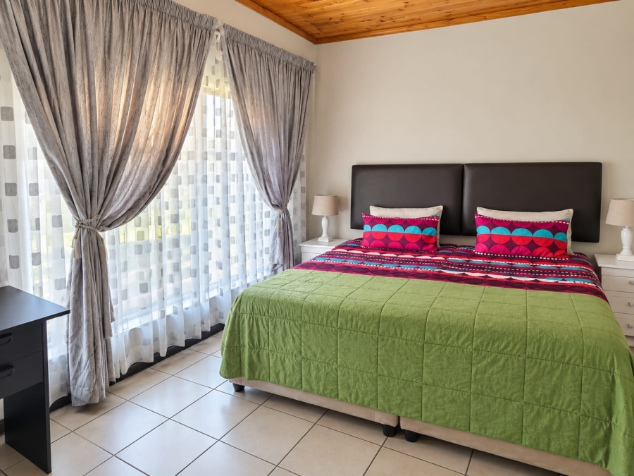 12 Bedroom Property for Sale in Eldoraigne Gauteng