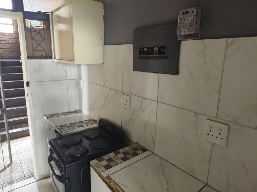1 Bedroom Property for Sale in Muckleneuk Gauteng