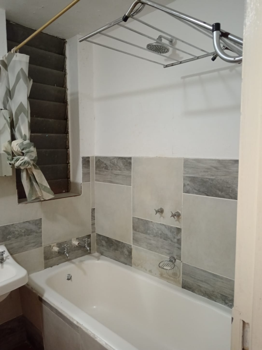 5 Bedroom Property for Sale in Muckleneuk Gauteng