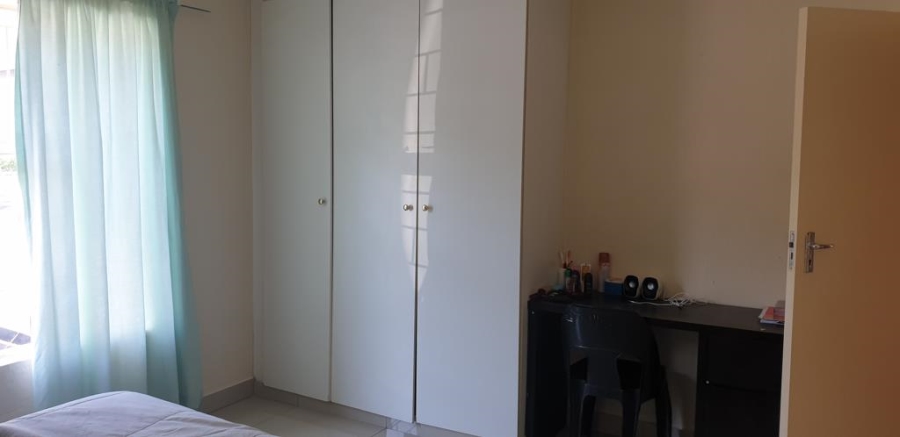 To Let 3 Bedroom Property for Rent in Vorna Valley Gauteng