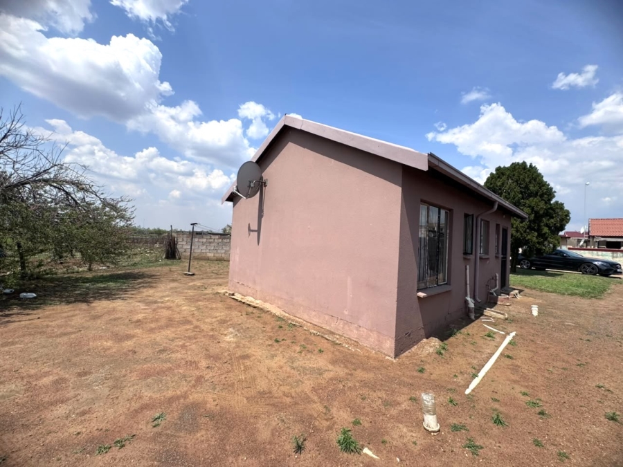 2 Bedroom Property for Sale in Siluma View Gauteng