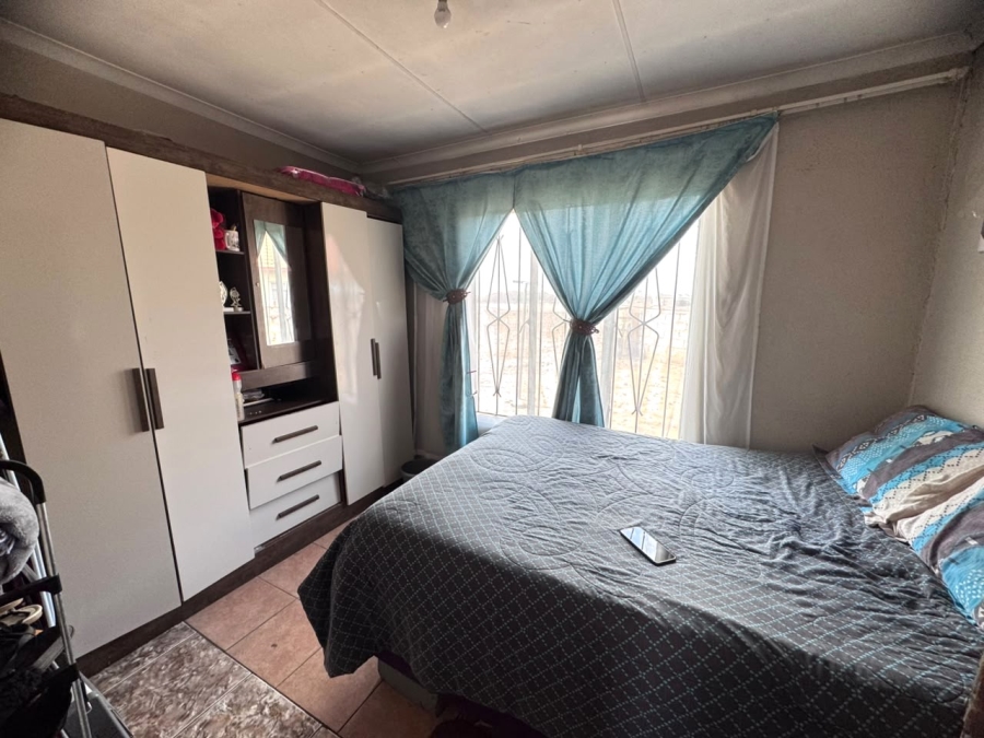 2 Bedroom Property for Sale in Siluma View Gauteng