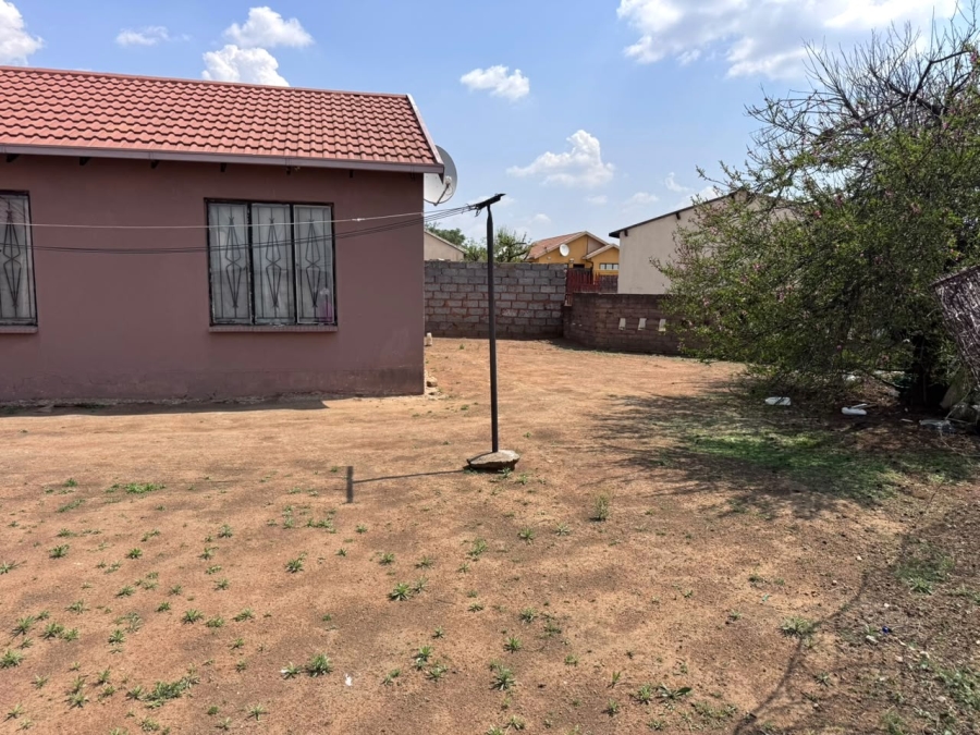 2 Bedroom Property for Sale in Siluma View Gauteng