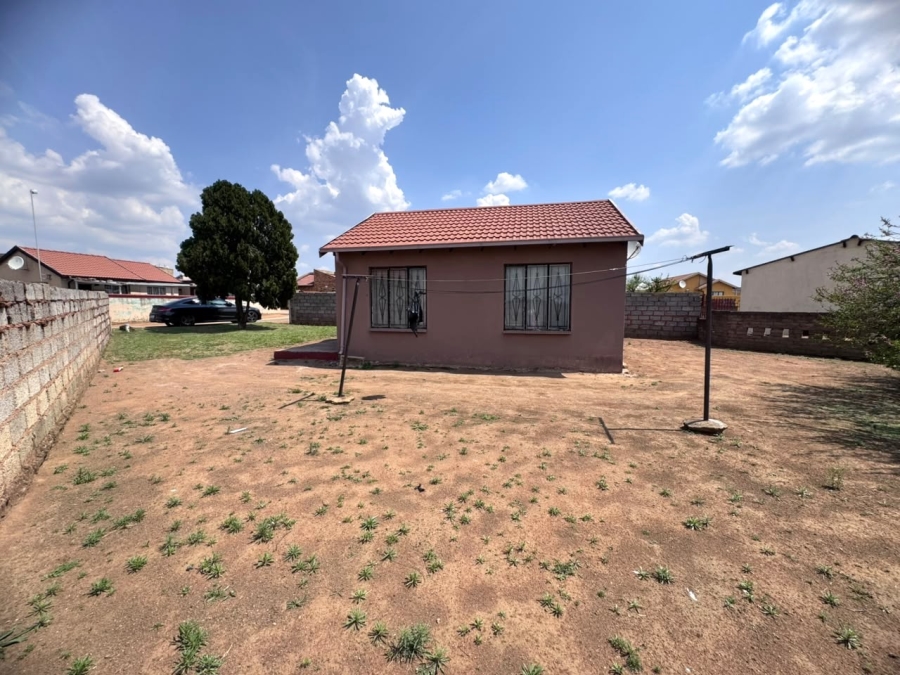 2 Bedroom Property for Sale in Siluma View Gauteng