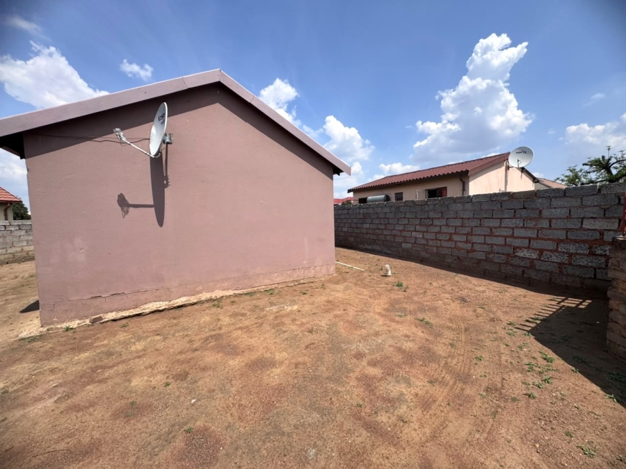 2 Bedroom Property for Sale in Siluma View Gauteng