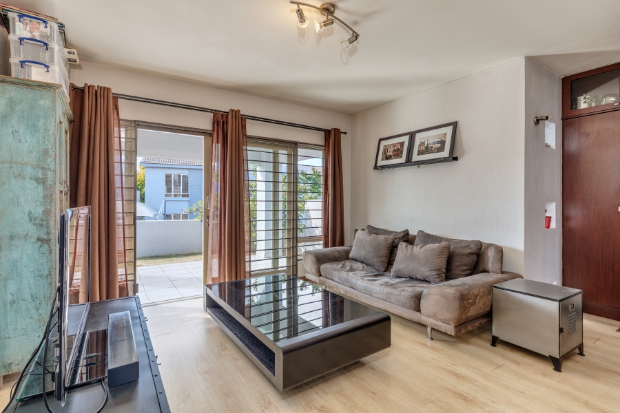 2 Bedroom Property for Sale in Broadacres Gauteng