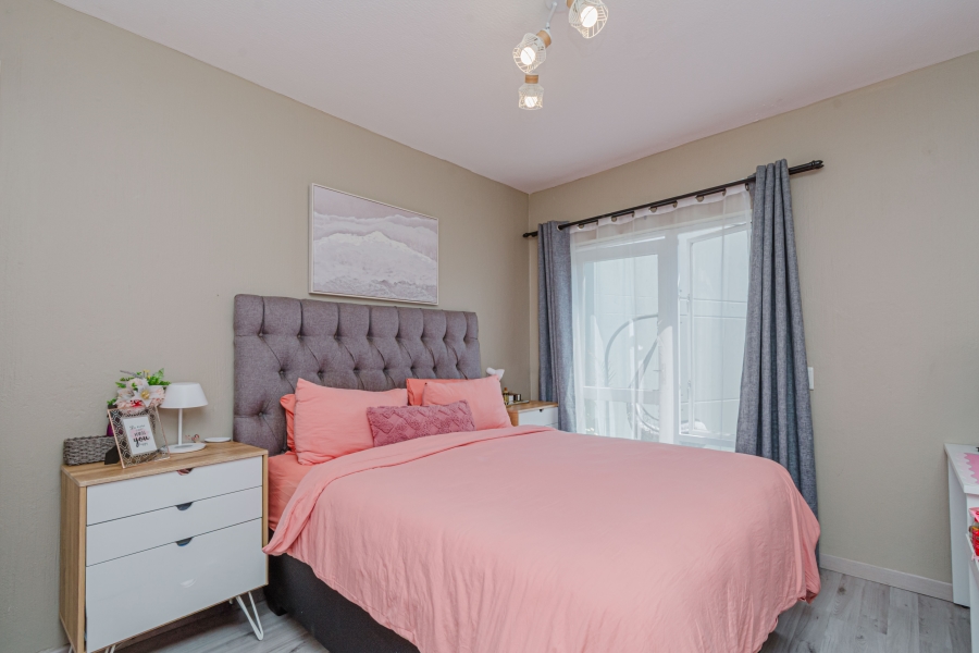 2 Bedroom Property for Sale in Broadacres Gauteng