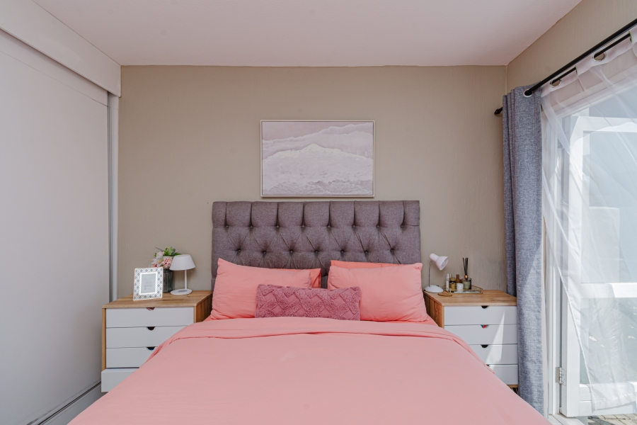 2 Bedroom Property for Sale in Broadacres Gauteng