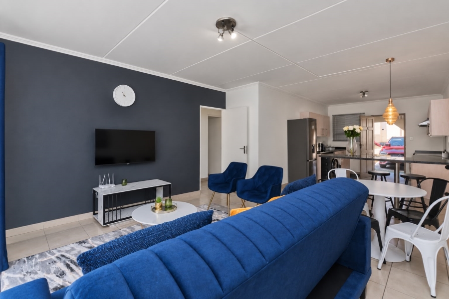 To Let 3 Bedroom Property for Rent in Beverley Gauteng
