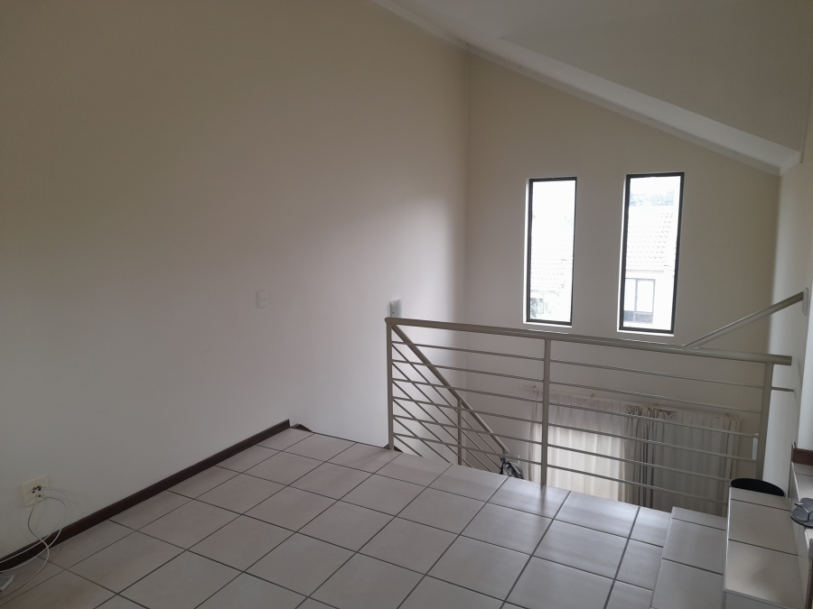 1 Bedroom Property for Sale in Bryanston Gauteng