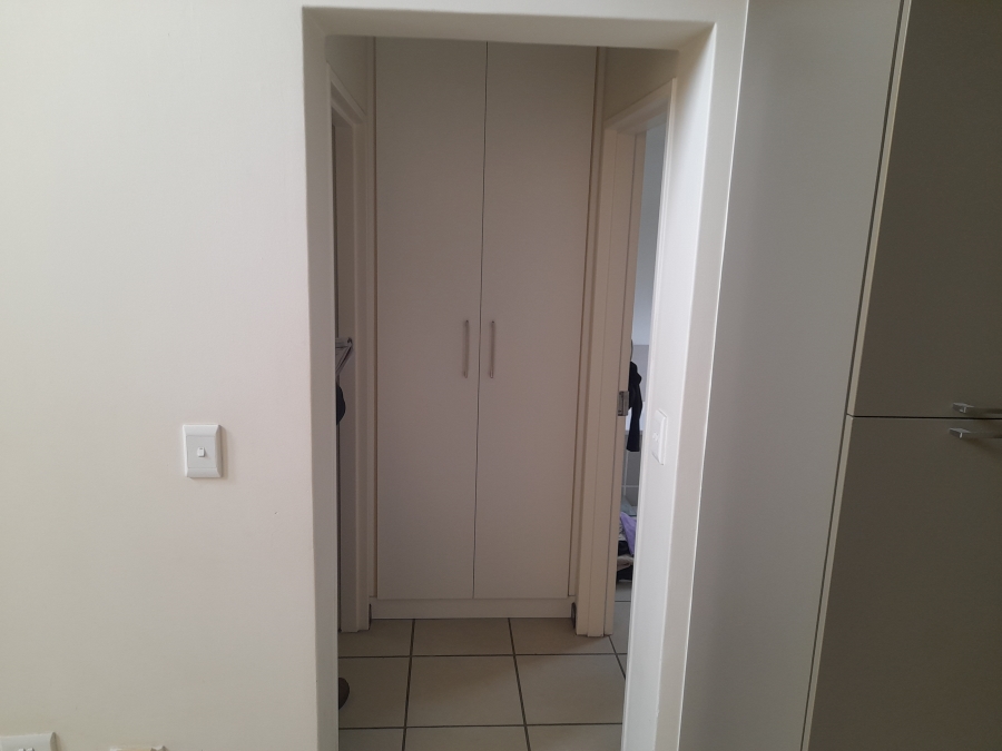 1 Bedroom Property for Sale in Bryanston Gauteng
