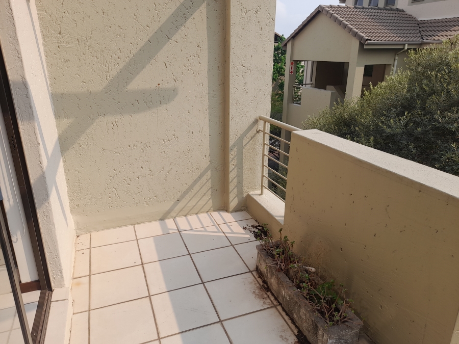 1 Bedroom Property for Sale in Bryanston Gauteng