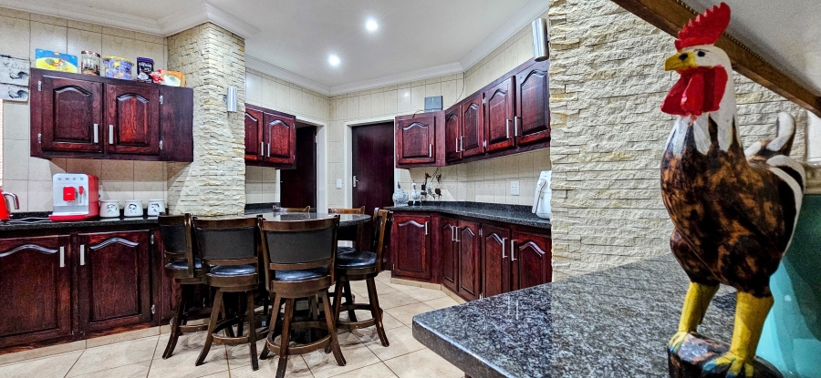 4 Bedroom Property for Sale in Three Rivers East Gauteng