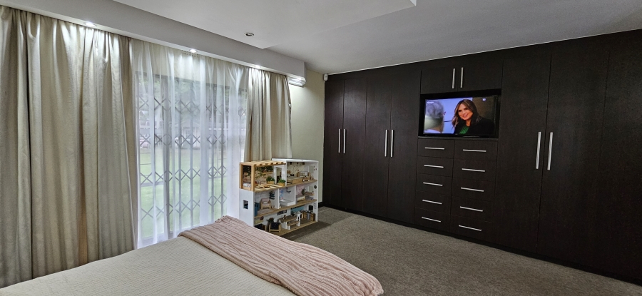 4 Bedroom Property for Sale in Three Rivers East Gauteng