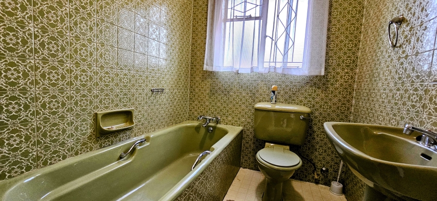 3 Bedroom Property for Sale in Three Rivers Proper Gauteng