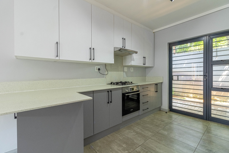 To Let 2 Bedroom Property for Rent in Alphen Park Gauteng