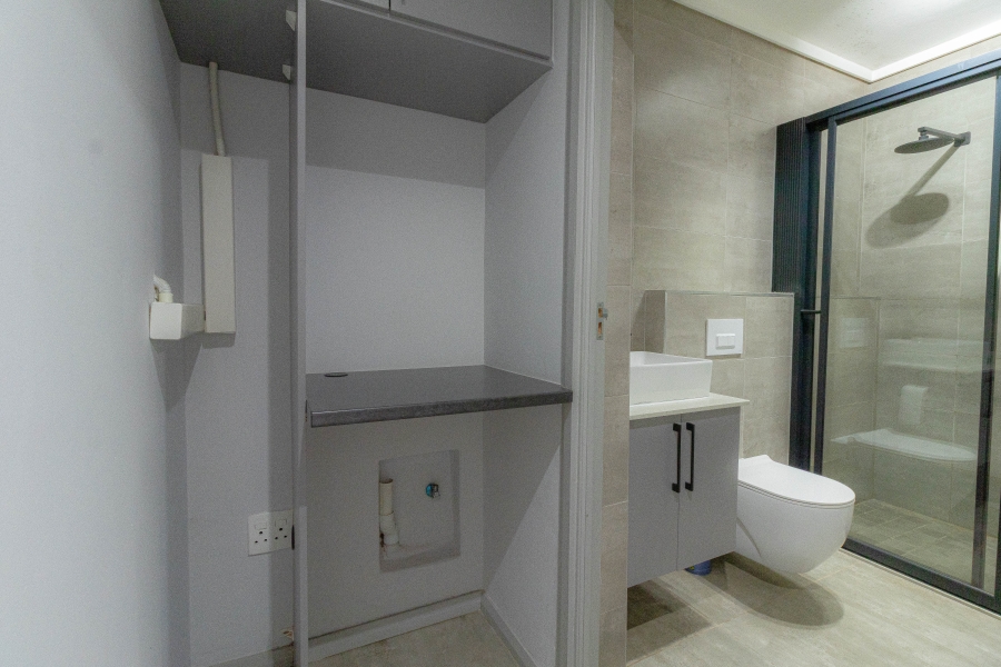 To Let 2 Bedroom Property for Rent in Alphen Park Gauteng