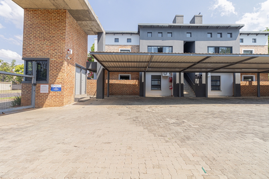 To Let 2 Bedroom Property for Rent in Alphen Park Gauteng