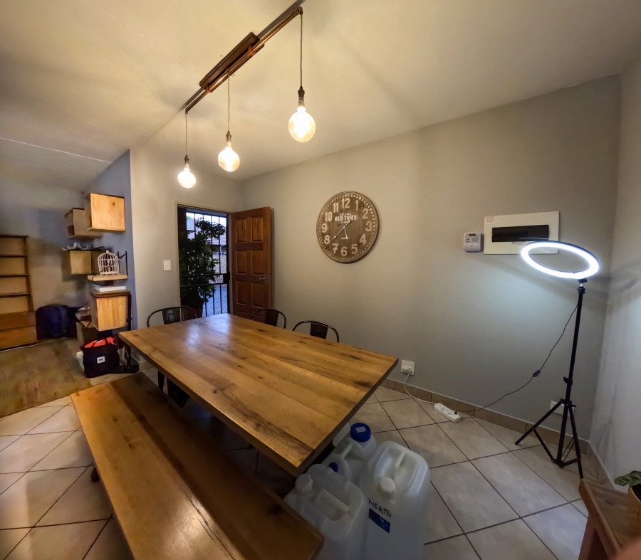 3 Bedroom Property for Sale in Oukraal Estate Gauteng