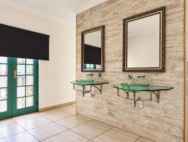 6 Bedroom Property for Sale in Raslouw Gauteng
