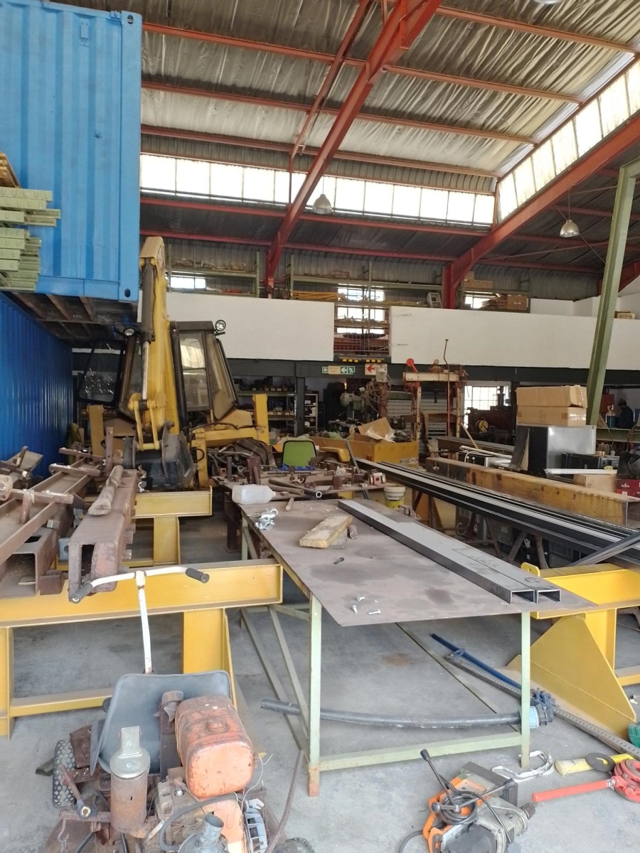 To Let Commercial Property for Rent in Jet Park Gauteng