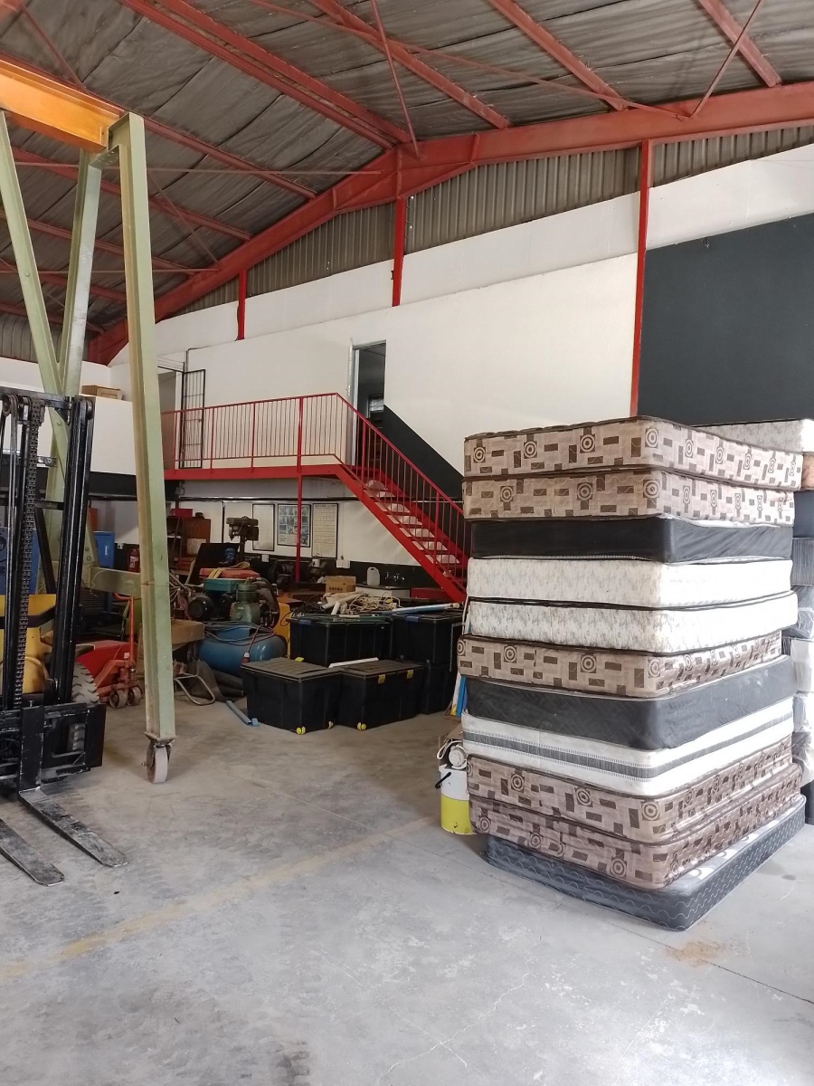 To Let Commercial Property for Rent in Jet Park Gauteng