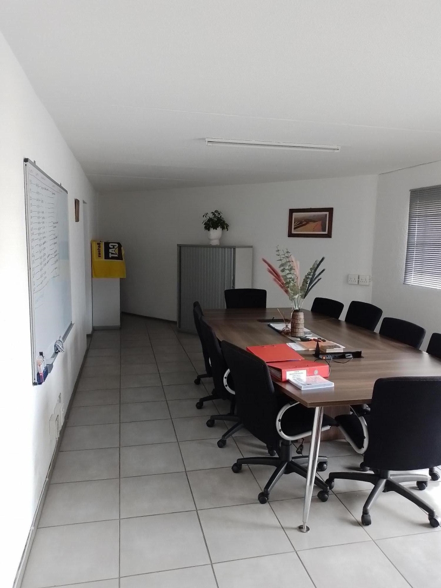 To Let Commercial Property for Rent in Jet Park Gauteng