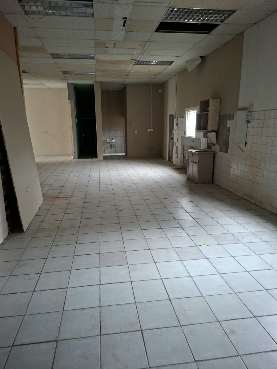 To Let Commercial Property for Rent in Edenvale Central Gauteng