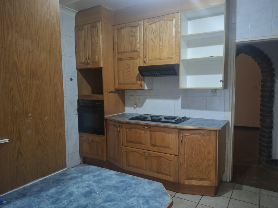To Let 3 Bedroom Property for Rent in Ravensklip Gauteng
