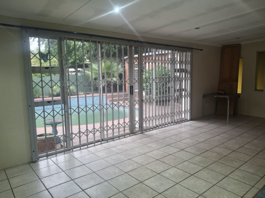 To Let 3 Bedroom Property for Rent in Ravensklip Gauteng