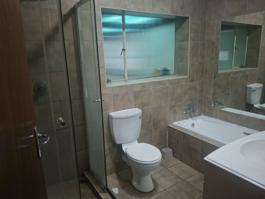 To Let 3 Bedroom Property for Rent in Ravensklip Gauteng