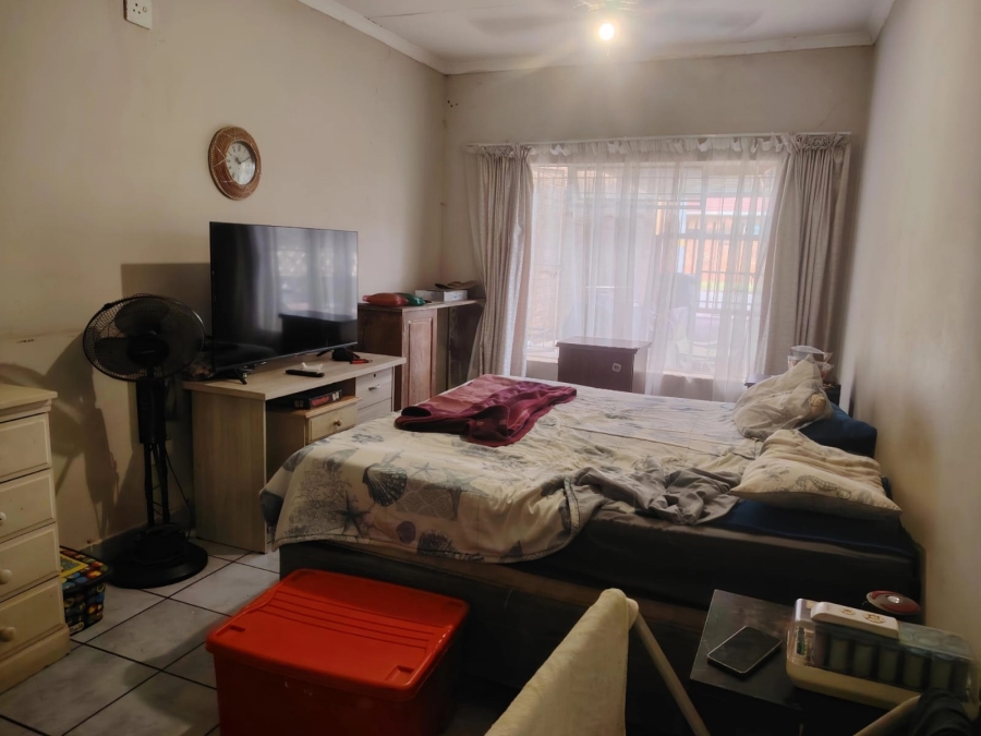 3 Bedroom Property for Sale in Casseldale Gauteng