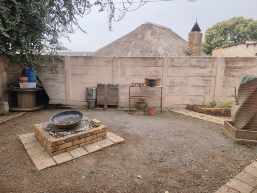 3 Bedroom Property for Sale in Casseldale Gauteng