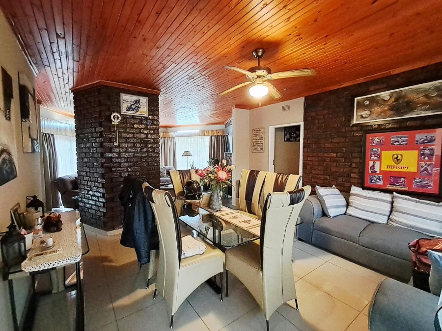 3 Bedroom Property for Sale in Freeway Park Gauteng