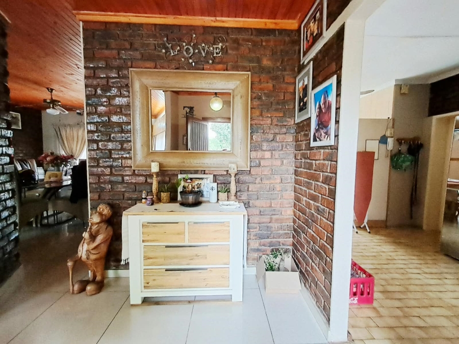 3 Bedroom Property for Sale in Freeway Park Gauteng