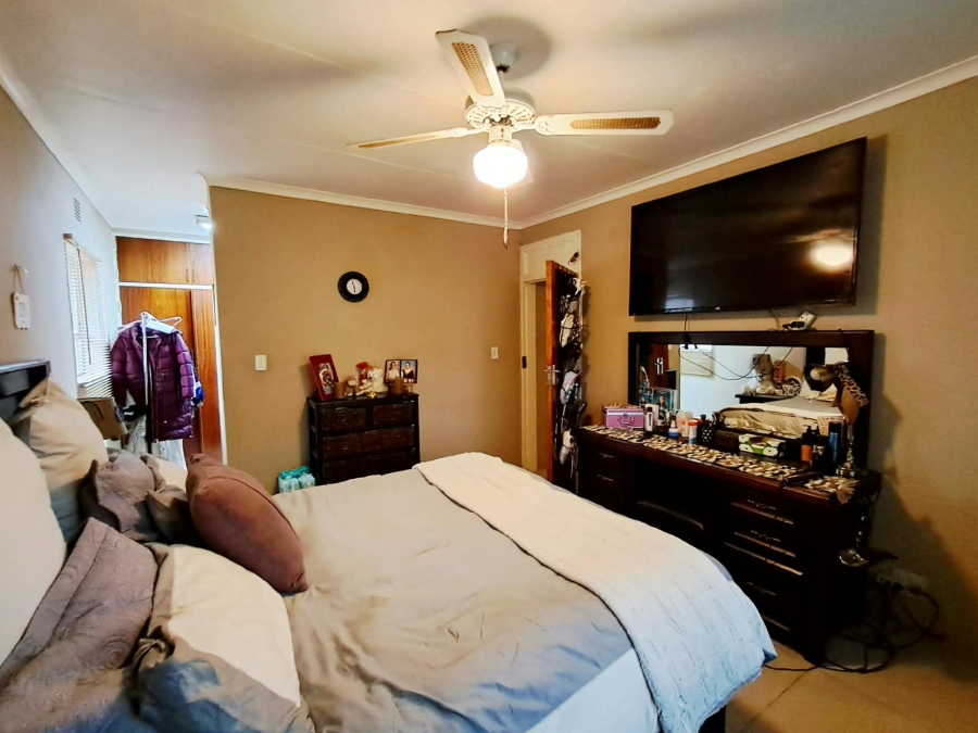 3 Bedroom Property for Sale in Freeway Park Gauteng
