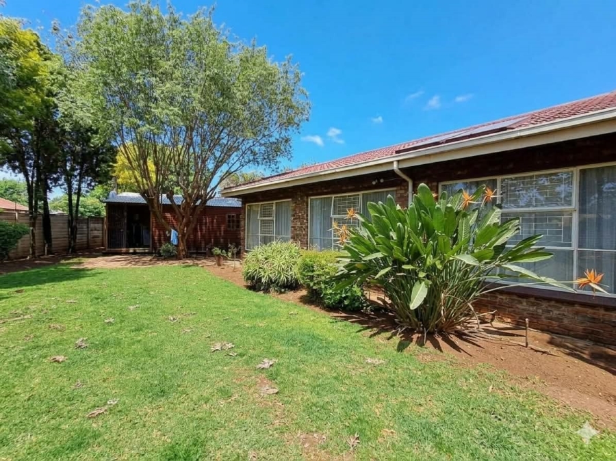 3 Bedroom Property for Sale in Freeway Park Gauteng