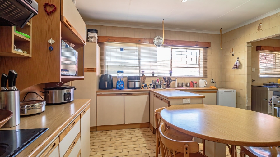 3 Bedroom Property for Sale in Freeway Park Gauteng