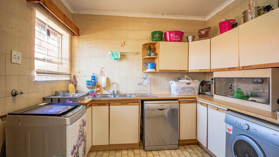 3 Bedroom Property for Sale in Freeway Park Gauteng