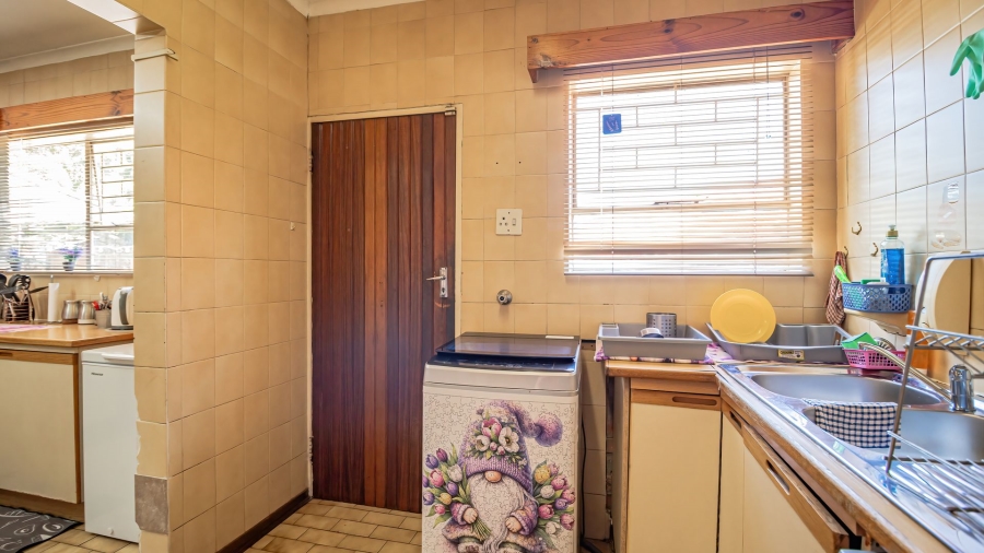3 Bedroom Property for Sale in Freeway Park Gauteng