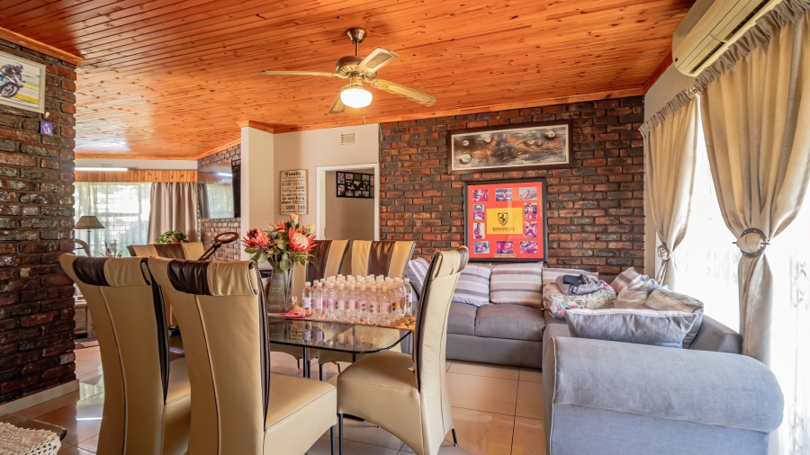 3 Bedroom Property for Sale in Freeway Park Gauteng