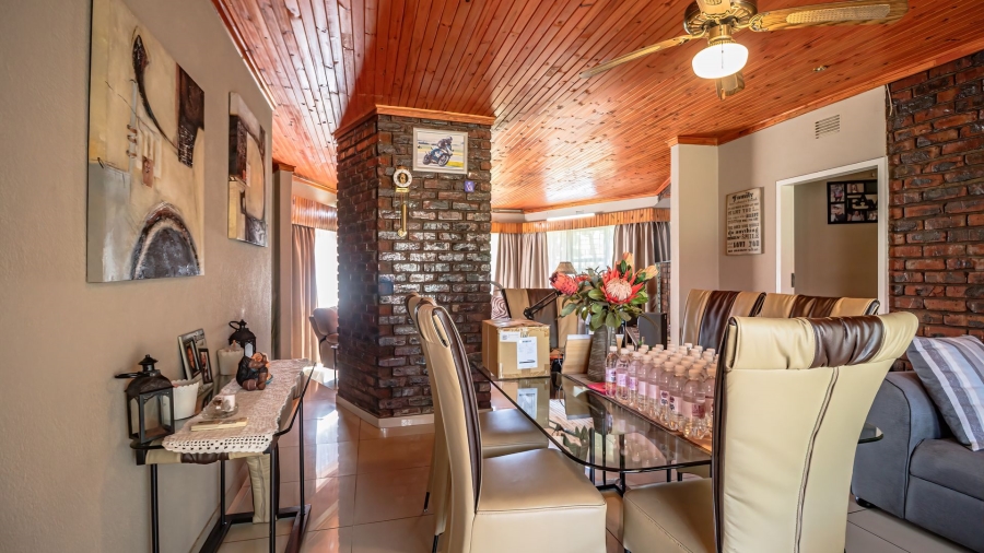 3 Bedroom Property for Sale in Freeway Park Gauteng