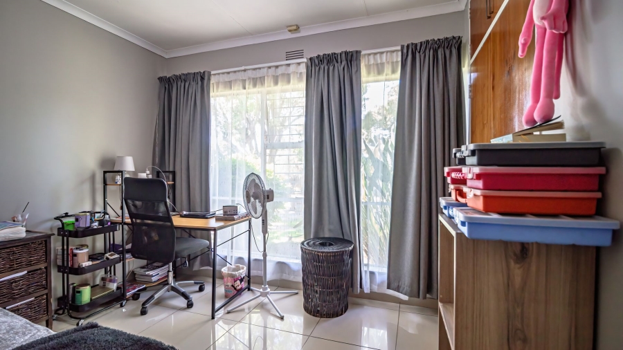 3 Bedroom Property for Sale in Freeway Park Gauteng