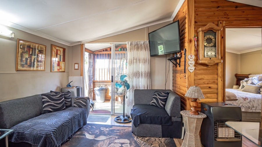 3 Bedroom Property for Sale in Freeway Park Gauteng