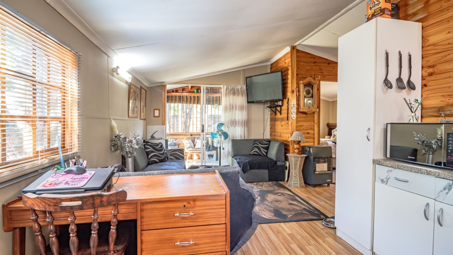 3 Bedroom Property for Sale in Freeway Park Gauteng