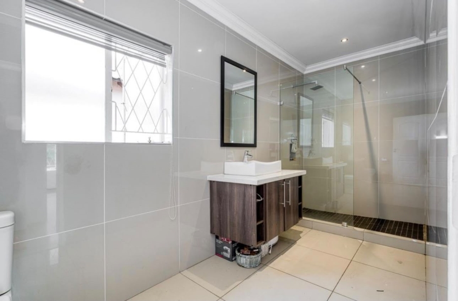 4 Bedroom Property for Sale in Douglasdale Gauteng