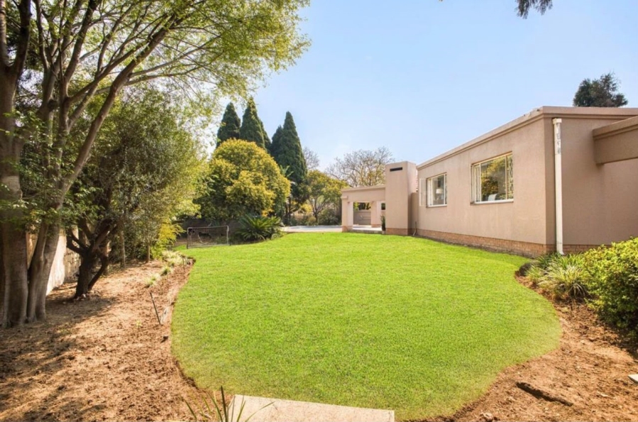 4 Bedroom Property for Sale in Douglasdale Gauteng